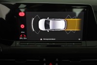 VW Golf VIII 2.0 GTI DSG