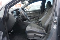 VW Golf VIII 1.5 R-Line