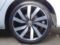 VW Golf VII Variant 2.0 TDI DSG R-Line