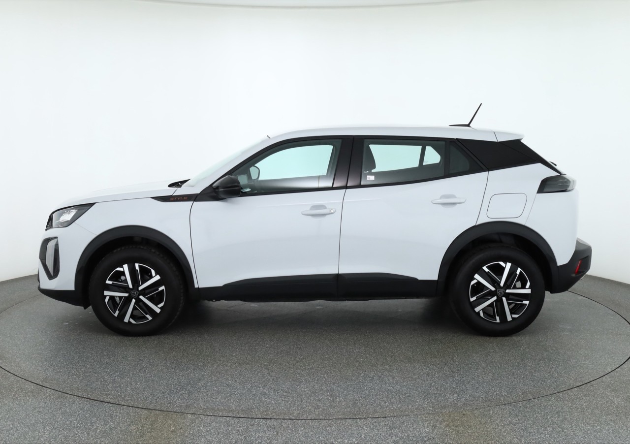 Peugeot 2008 PureTech 130 Aut.