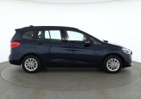 BMW 216 i Advantage