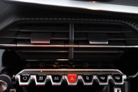 Peugeot 208 PureTech 100