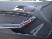 Mercedes-Benz CLA 200 Shooting Brake Urban