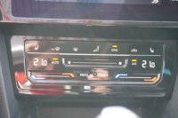 VW Passat Variant 1.5 TSI DSG Business