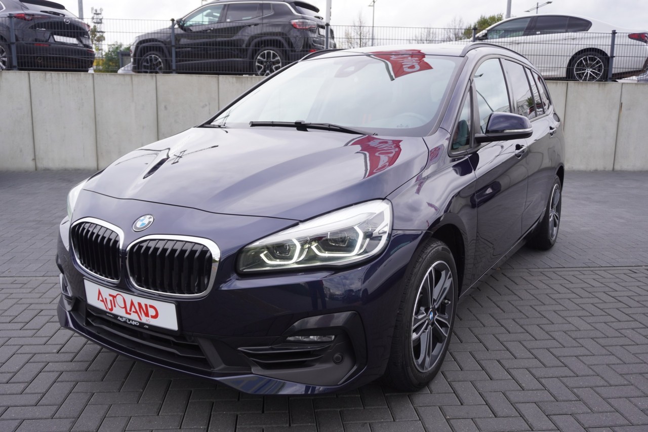BMW 216 i Sport Line