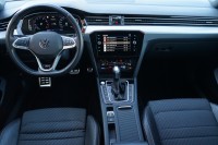 VW Passat Variant 2.0 TSI DSG R-Line