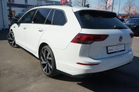 VW Golf VIII Variant R-Line eTSI