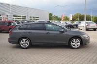 VW Golf VIII Variant 2.0 TDI Life DSG