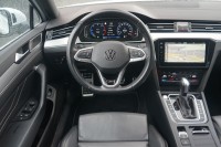VW Passat Variant 2.0 TDI DSG 4M R-Line