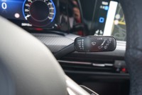 VW Golf VIII Variant 2.0 R-Line DSG