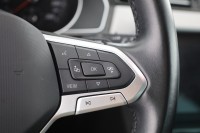 VW Passat Variant 1.5 TSI DSG Business