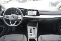 VW Golf VIII Variant 1.4 eTSI DSG