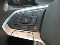 VW Golf VIII Variant 1.5 eTSI R-Line DSG