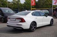 Volvo S60 2.0 M-Hybrid Plus Dark