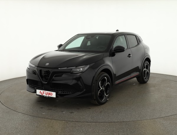 Alfa Romeo Junior Ibrida Speciale 1.2 VGT