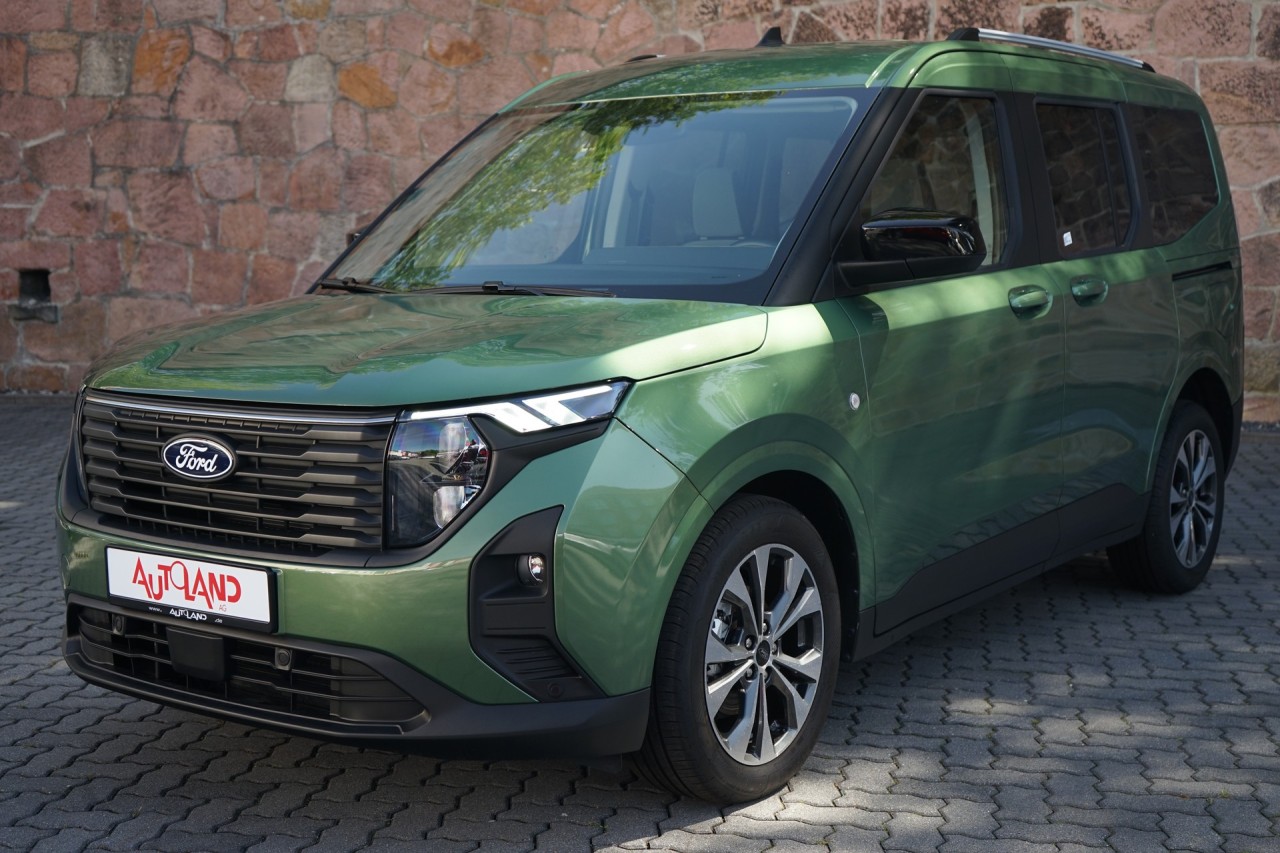 Ford Tourneo Courier Titanium 1.0 EB