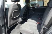 VW Touran 1.5 TSI DSG R-line