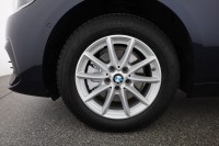 BMW 216 i Advantage