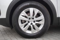 Peugeot 3008 1.2 12V e-THP Active Pack