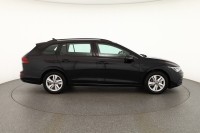 VW Golf VIII Variant 1.5 TSI DSG