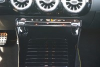 Mercedes-Benz A 250 A250 AMG Line Edition 1