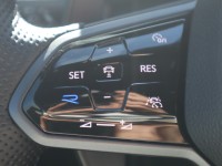 VW Golf VIII Variant 2.0 DSG R 4Motion