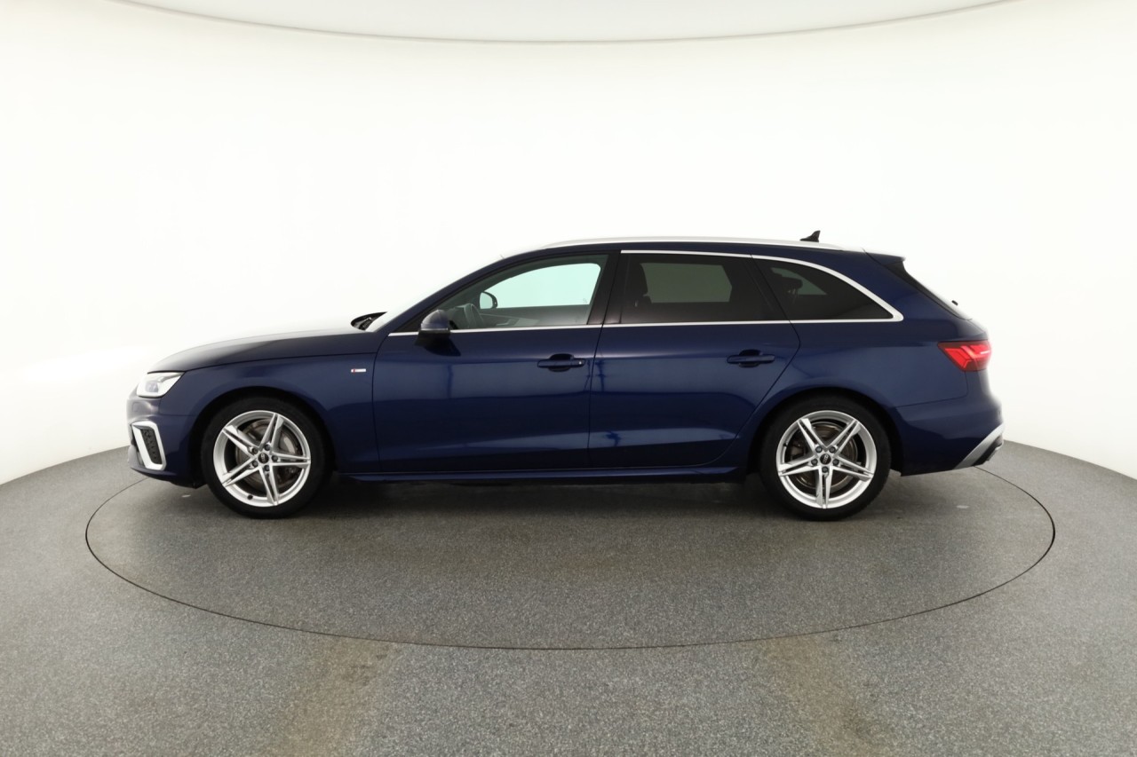 Audi A4 Quattro Avant 40 TDI S-Line quattro Aut.