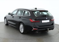 BMW 330 e xDrive Luxury Line