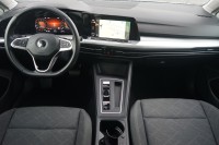 VW Golf VIII Variant 1.5 eTSI DSG