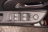 Opel Corsa F 1.2 GS