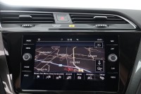VW Touran 2.0 TDI DSG IQ-Drive