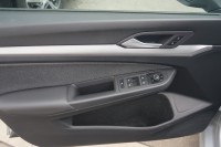 VW Golf VIII Variant 1.5 eTSI DSG