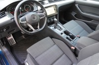 VW Passat Variant 2.0 TSI R-Line
