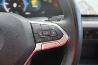 VW Golf VIII Variant 2.0 TDI DSG