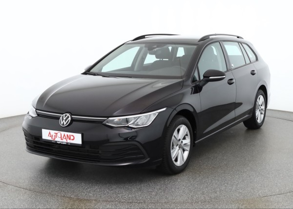 VW Golf VIII Variant 1.0 eTSI DSG