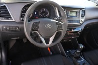 Hyundai Tucson 1.6 blue