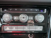 VW Touran 1.8 Highline BMT/Start-Stopp