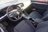 VW Golf VIII Variant 1.5 eTSI DSG Life