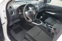 Nissan Navara 2.3 dCi Visia Double Cab 4x4