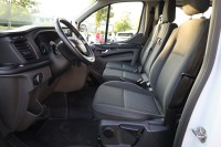 Ford Transit Custom L1 9-Sitzer
