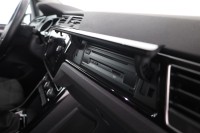 VW Touran 1.5 TSI R-Line