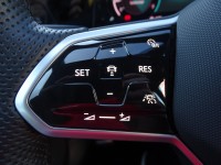 VW Golf VIII Variant 1.5 TSI R-Line