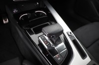 Audi A4 Avant 40 TFSI S line