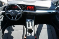 VW Golf VIII Variant Life eTSI