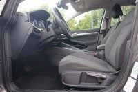 VW Golf VIII Variant 1.5 eTSI DSG Life