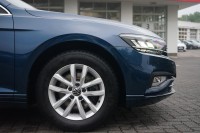 VW Passat Variant 1.5 TSI Business Pano Stdhz.
