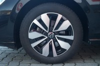 VW Golf VIII Variant 1.5 TSI Goal