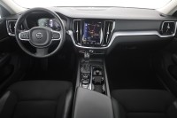 Volvo V60 Momentum Pro