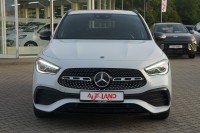 Mercedes-Benz GLA 200 AMG Line 7G-DCT