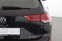 VW Golf VIII Variant 1.0 eTSI DSG